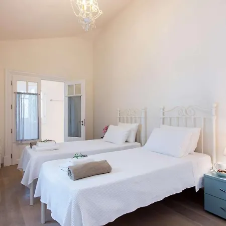 Sleeps 12 Pool Air Con Wifi Villa