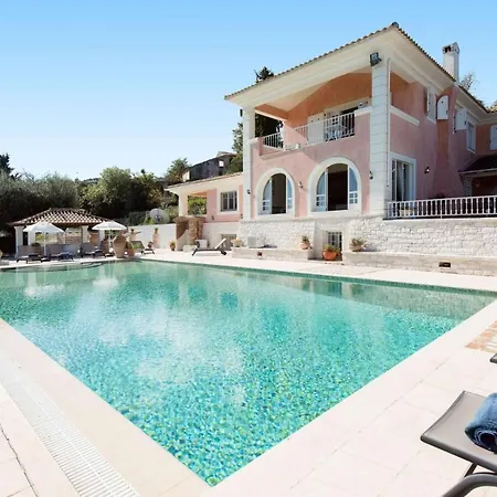 Sleeps 12 Pool Air Con Wifi *