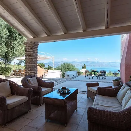 Sleeps 12 Pool Air Con Wifi Villa Kassiopi